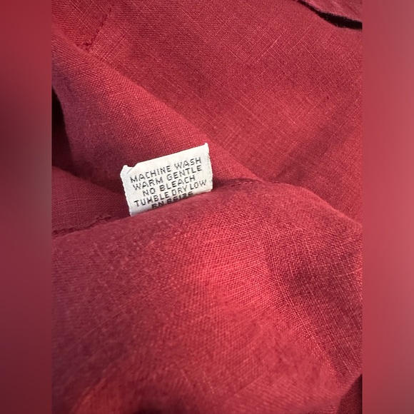 BRYN WALKER Judy Tunic Top Shirt Blouse 100% Linen Burgundy Kangaroo Pocket - Picture 10 of 14